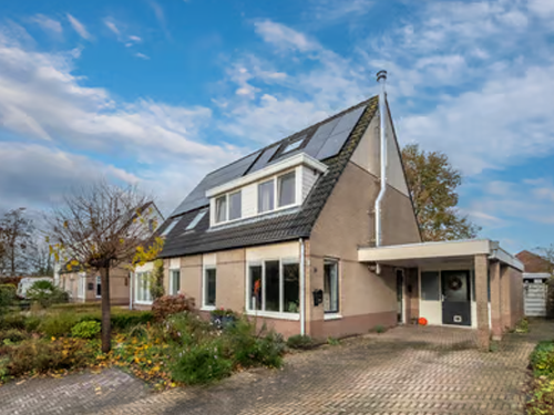 Houten